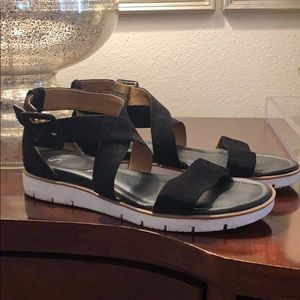 Söfft Black Sandals with Sport Heel